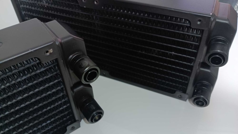 Chłodnice EKWB EK-CoolStream RAD XT 2x120mm i 1x120mm