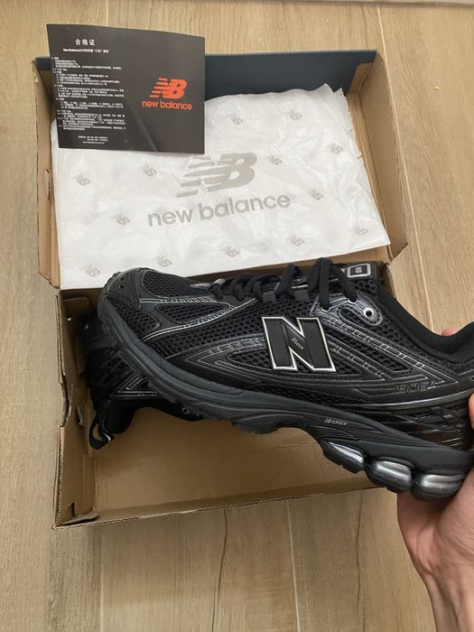 New balance 1906R Black tamanho 45