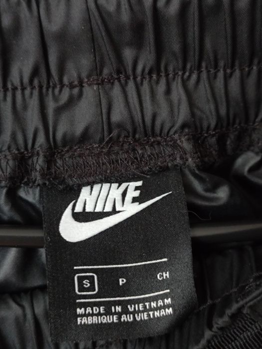 Damskie spodnie Nike Sportswear rozmiar S