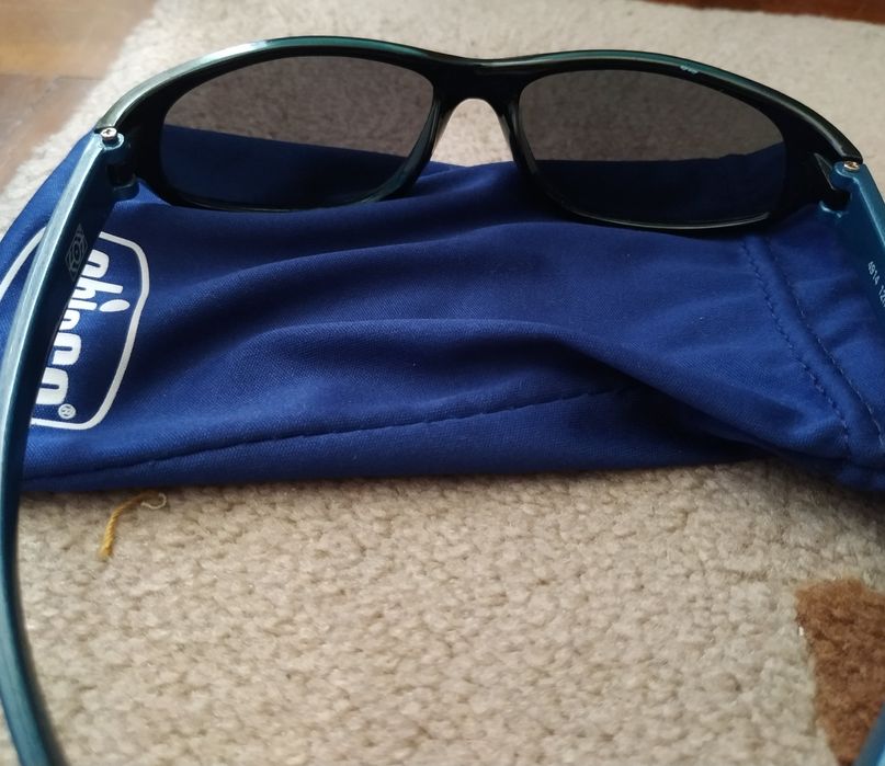 Óculos de sol de criança da Chicco