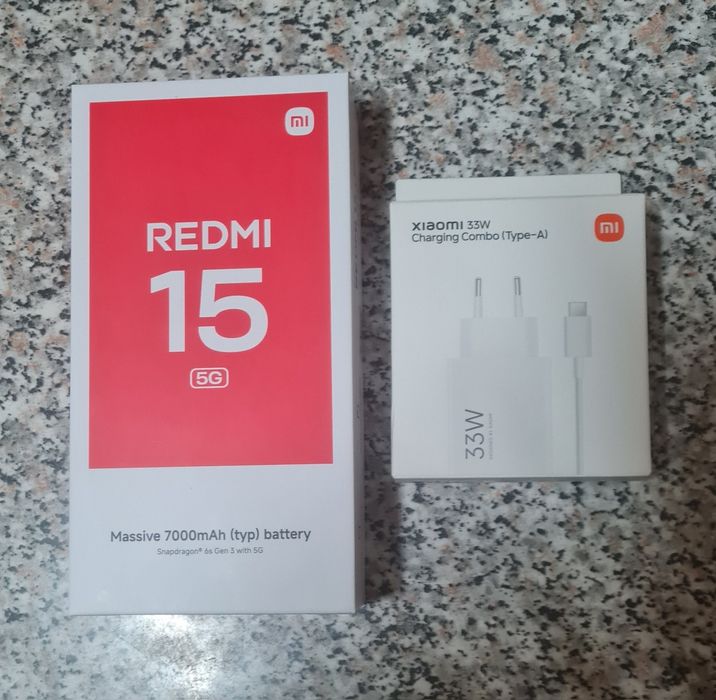 Redmi 15 5G com carregador e fatura
