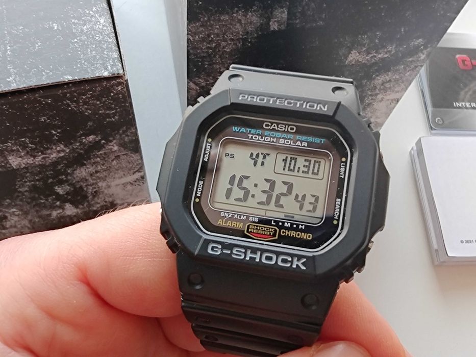 Годинник Casio G-Shock G-5600UE-1