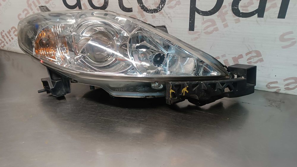 ÓTICA / FAROL MAZDA 5 - ESQUERDA / DIREITA