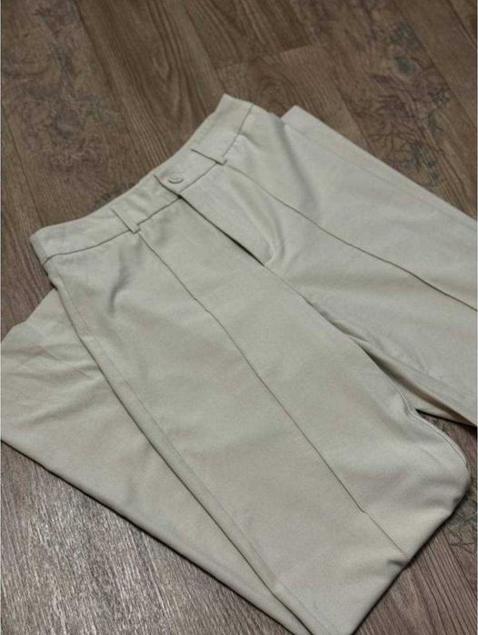 класичні брюки пастельного кольору палаццо прямі кльош