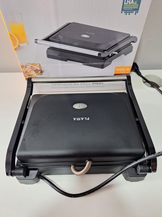 Sanduicheira Grill FLAMA