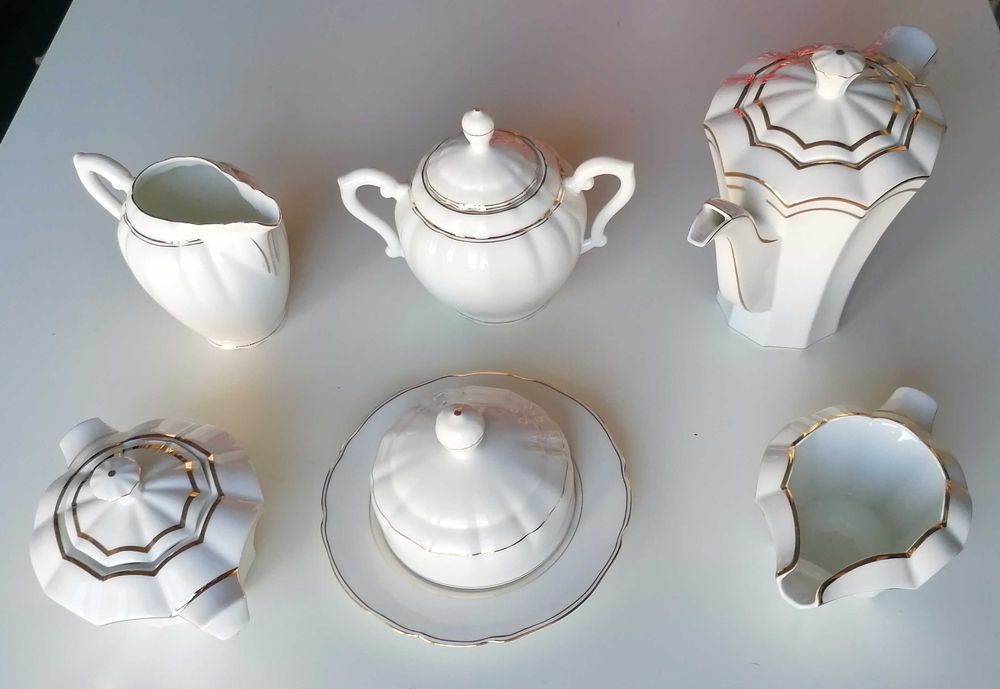 Loiças muito antigas