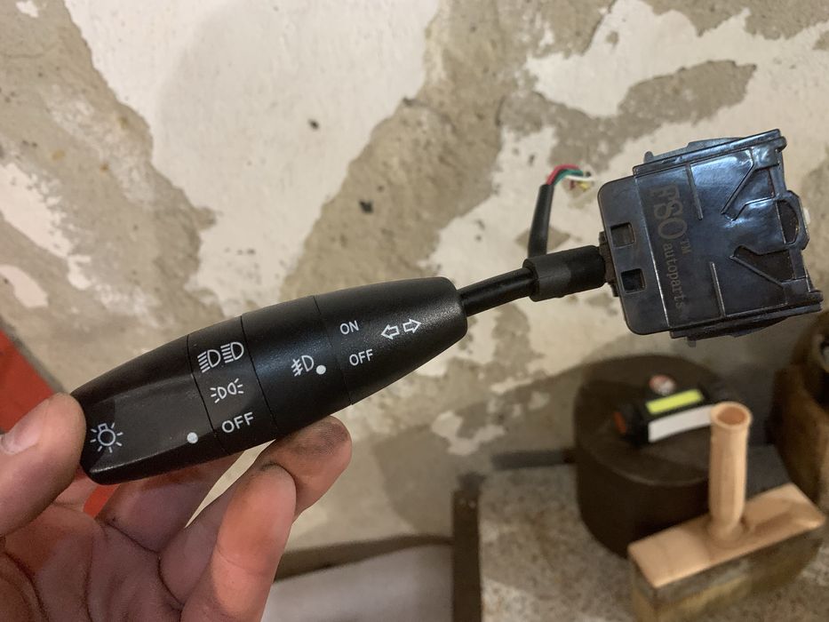 Переключатель світла і поворотів Ланос Сенс