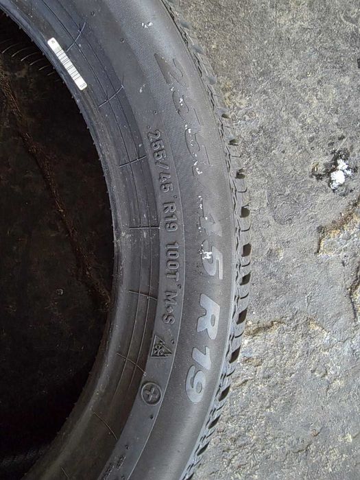 opony Pirelli Cinturato All Season  (+) SealInside ELT 255/45R19 100T