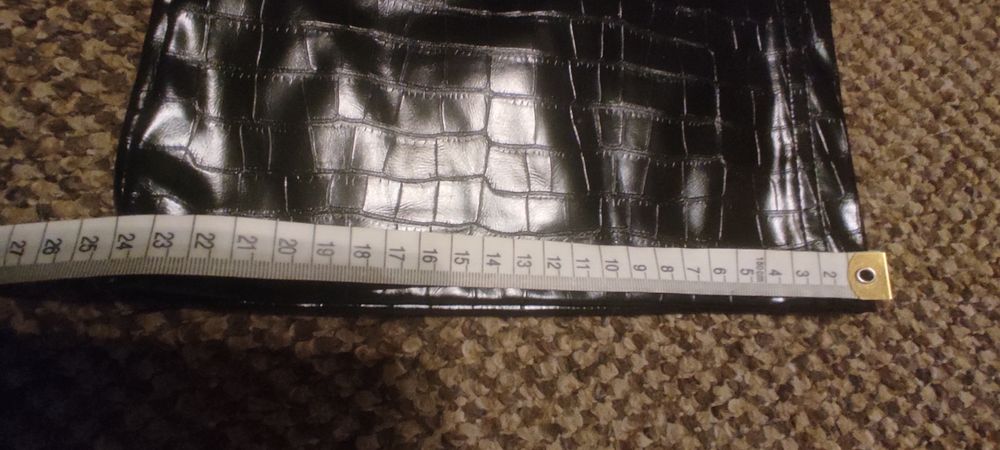 Spodnie z eco skóry