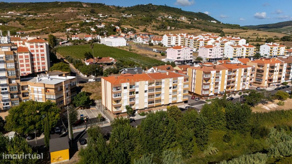 Apartamento T2 no centro de Arruda dos Vinhos