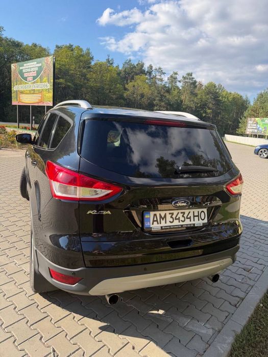 Ford  Kuga  2013