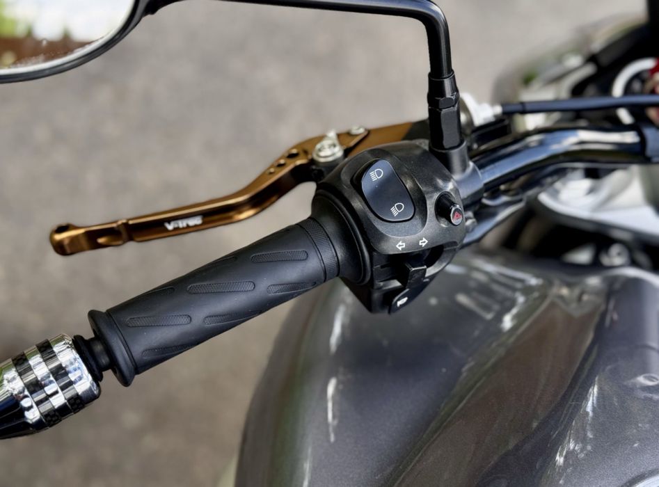 Yamaha FZ6 2006 рік