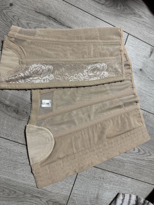 Утягуючий корсет післяпологовий xs