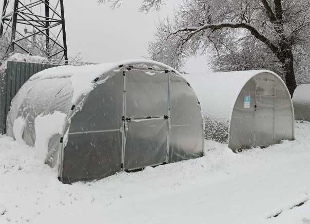 Лучшие теплицы в Украине с пленкой от ЗАВОДА Теплиц.