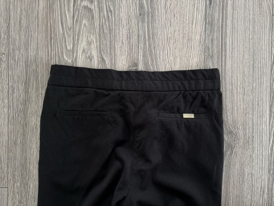 Wełniane spodnie Massimo Dutti M