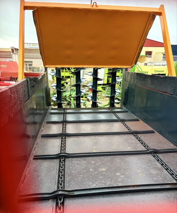 reboque diatribuidor de estrume