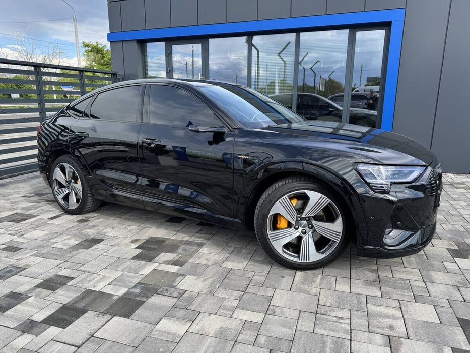 Audi e-tron 2020 freshauto