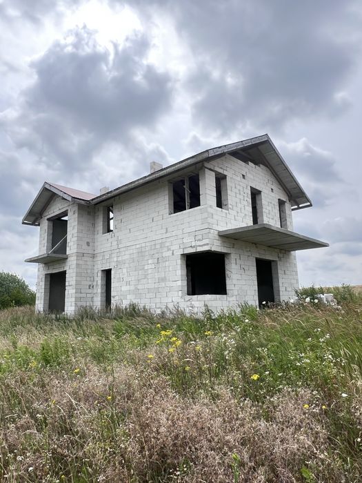 Ременів село Петра Конашевича вулиця