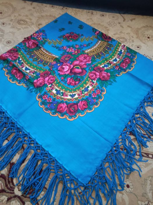 Продам велику українську хустку