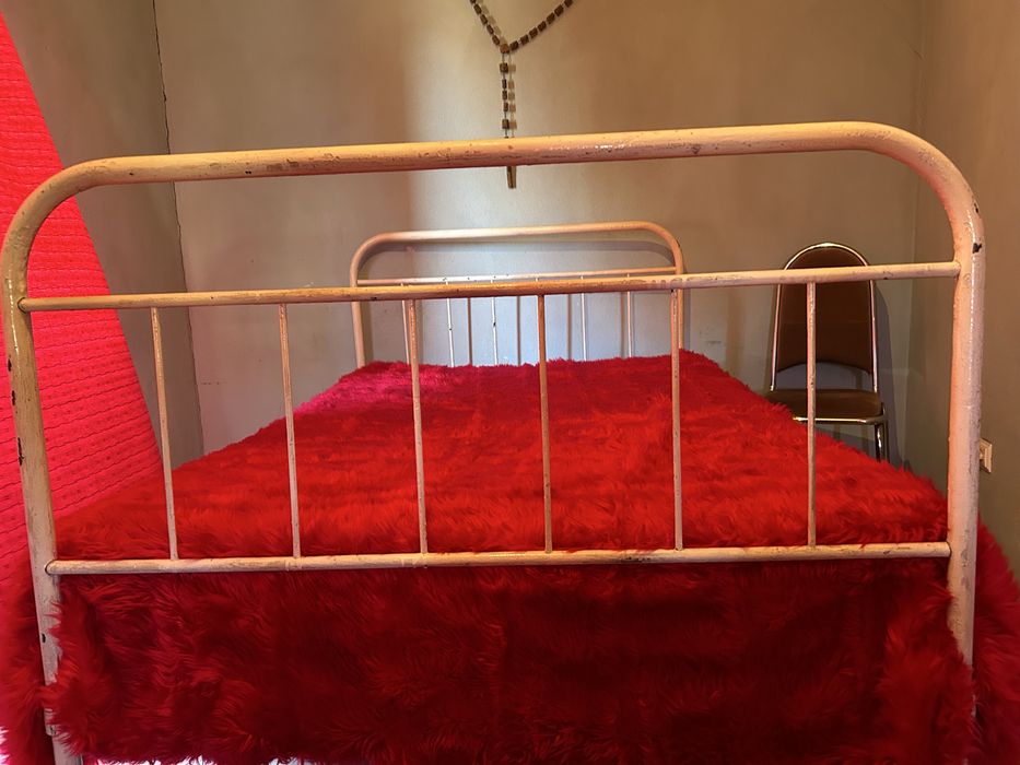 Cama de FERRO ANTIGA