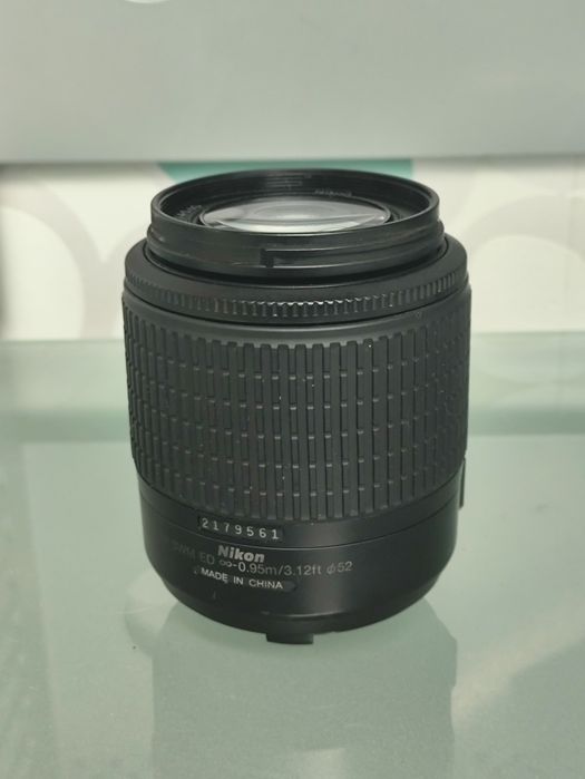 Об'єктив Nikon AF-S DX NIKKOR 55-200mm f/4-5.6G ED VR II