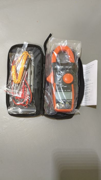 Струмові кліщі постійно струму з Bluetooth