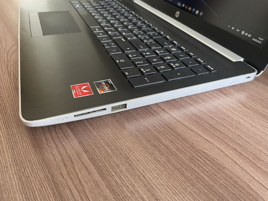 Игровой ноутбук HP/FHD/8 ядер/Ryzen 7-3700/256 SSD/ Vega 10 2GB