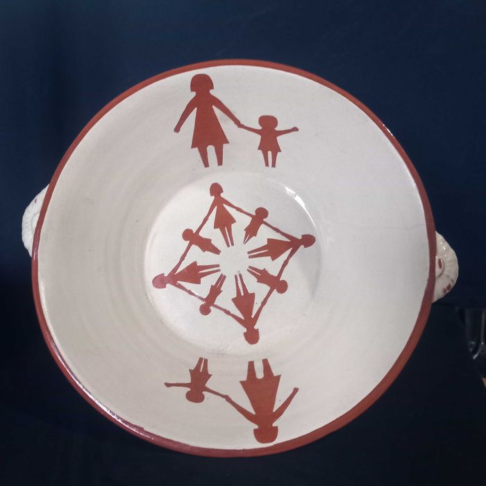 Bacia em barro vidrado