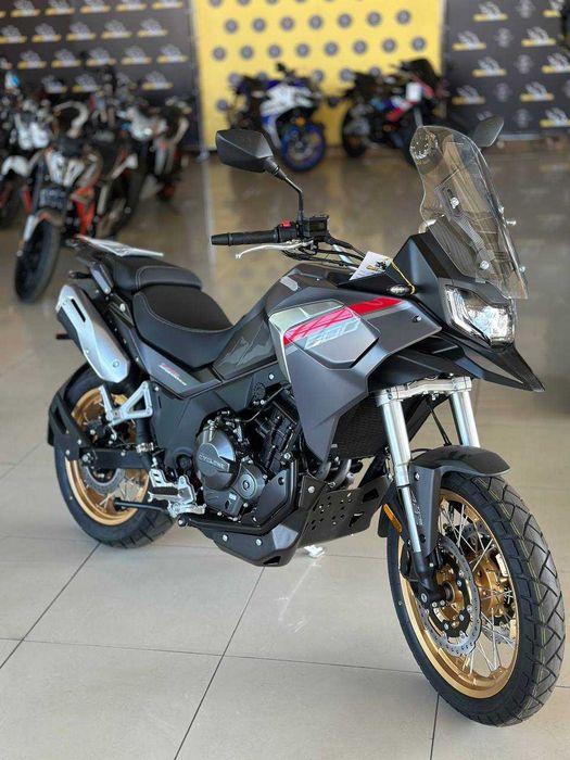 Мотоцикл CYCLONE RX600