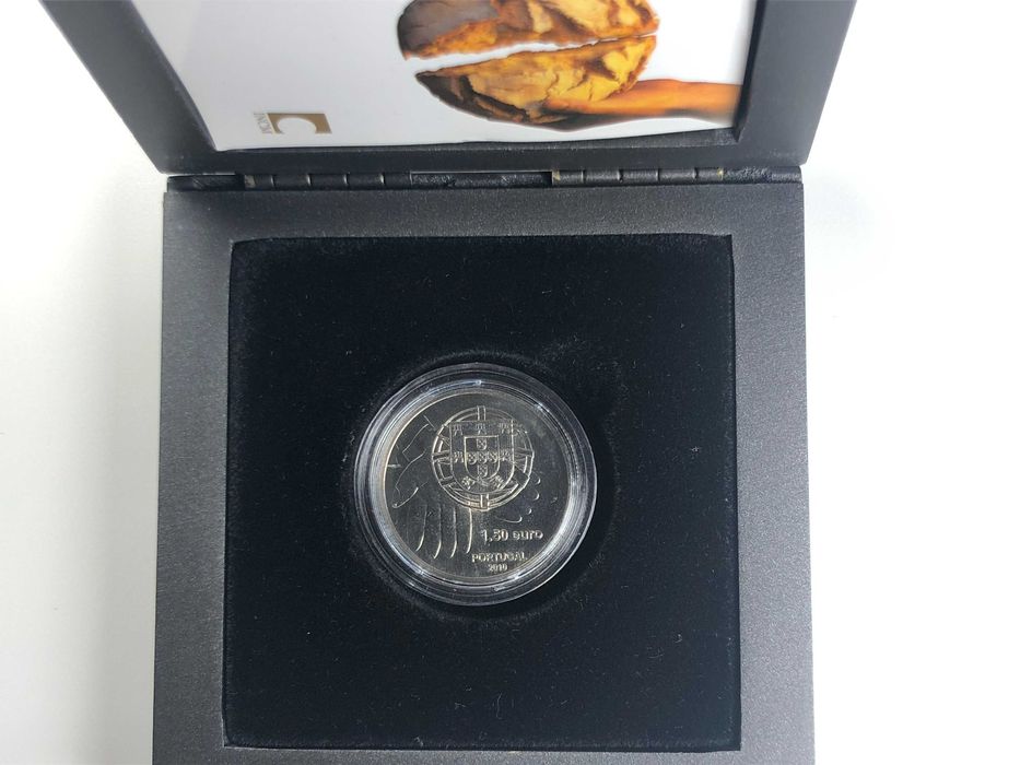 1,5€ 2010 Uma Moeda Contra a Fome - CUPRONIQUEL em Estojo INCM Oficial