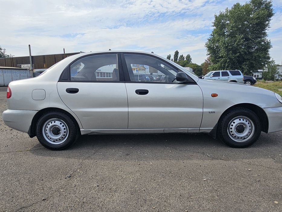 Продам деу сенс 2002