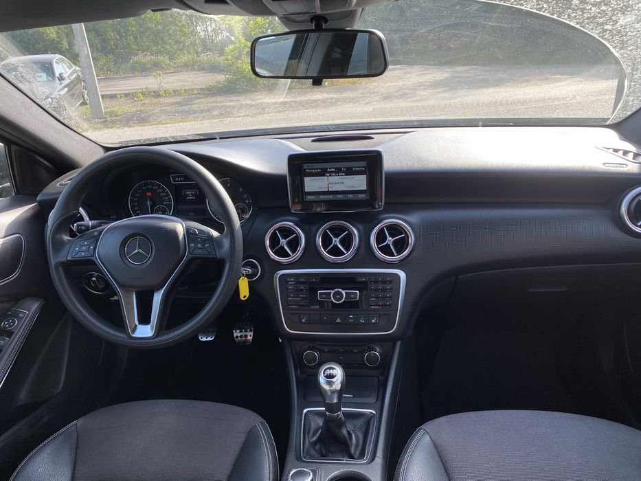 Mercedes-Benz A180d - JLL 17