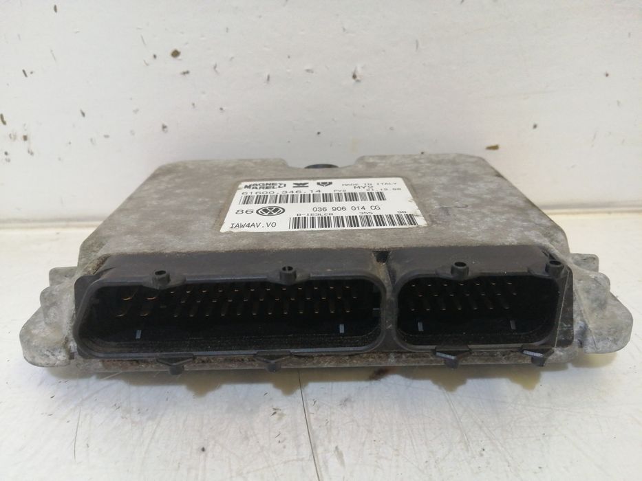 Centralina do Motor - VOLKSWAGEN Golf IV (1J1) | 97 - 07