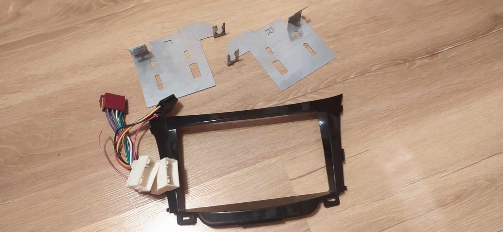 Ramka radia 2din Hyundai i30 2012