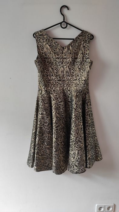 Sukienka bez rękawów M/L