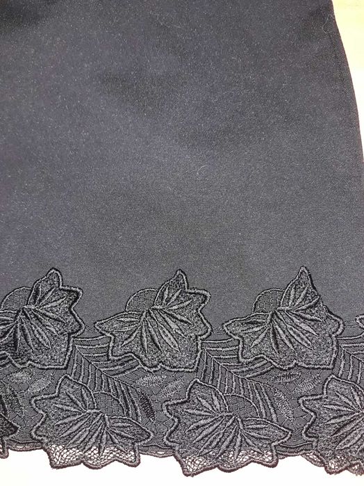 Topshop трикотажная черная юбка с кружевами