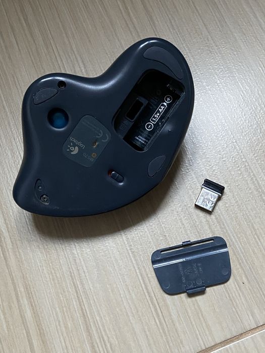 бездротова трекбол-миша Logitech M570 / мышь trackball