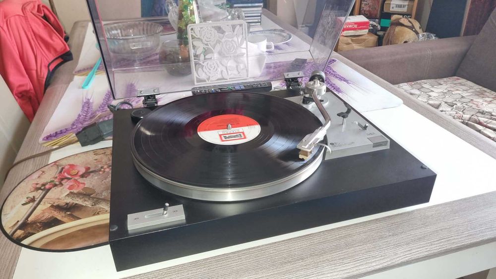 Gramofon Yamaha YP-211 Belt Drive Półautomat Shure M-70 Nade in Japan!!!
