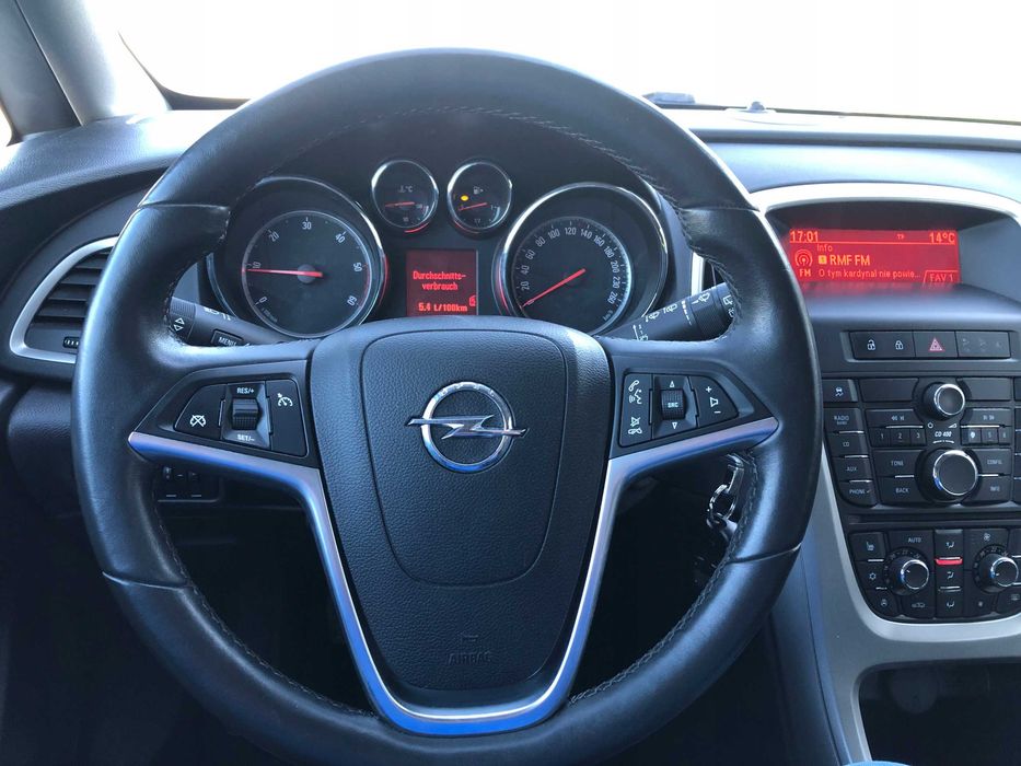 Бампер Opel astra J розборка Опель астра Ж