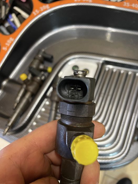 Форсунки LT35 2.8 TDI AUH Бразилец