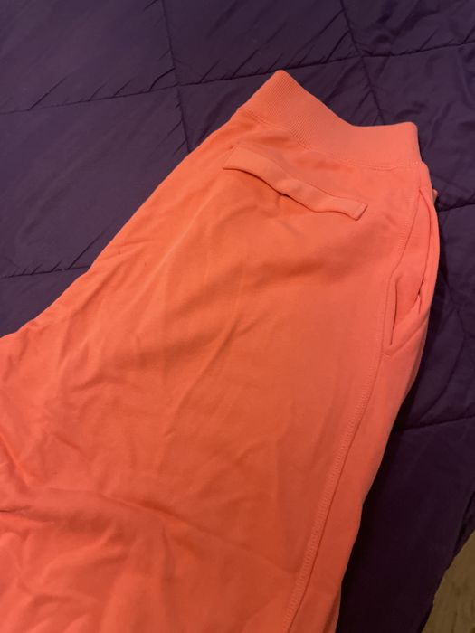 Calças de mulher nike novas  tamanho L