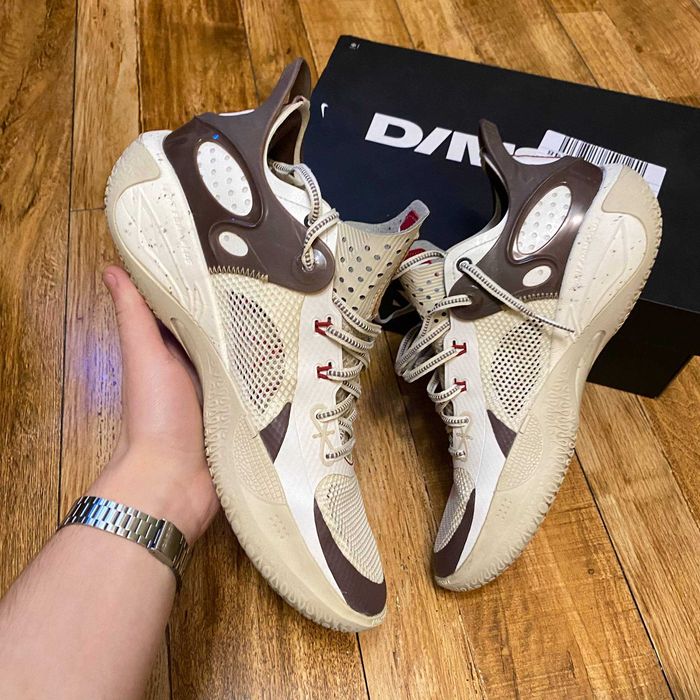 Оригінальні  баскетбольні кросівки li Ning Fission 8 "Latte"