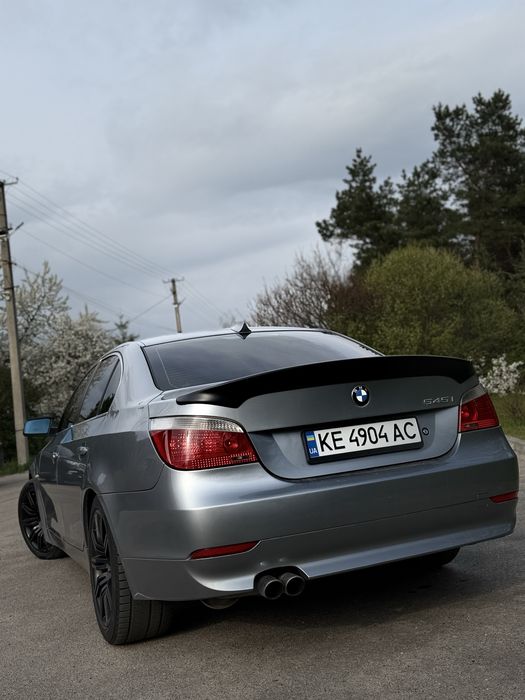 Продам BMW e60 4.4.