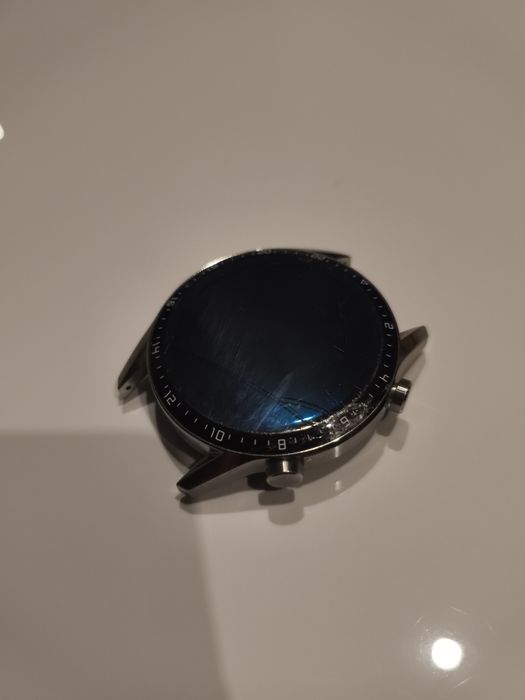 Huawei Watch GT2 Classic 46 mm – sprawny, pęknięte szkło, ładowarka