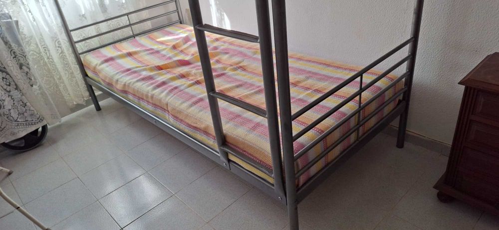 BELICHE com escada e colchões