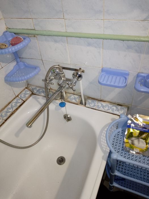 Сдам 2 х комнатную квартиру на Юности.