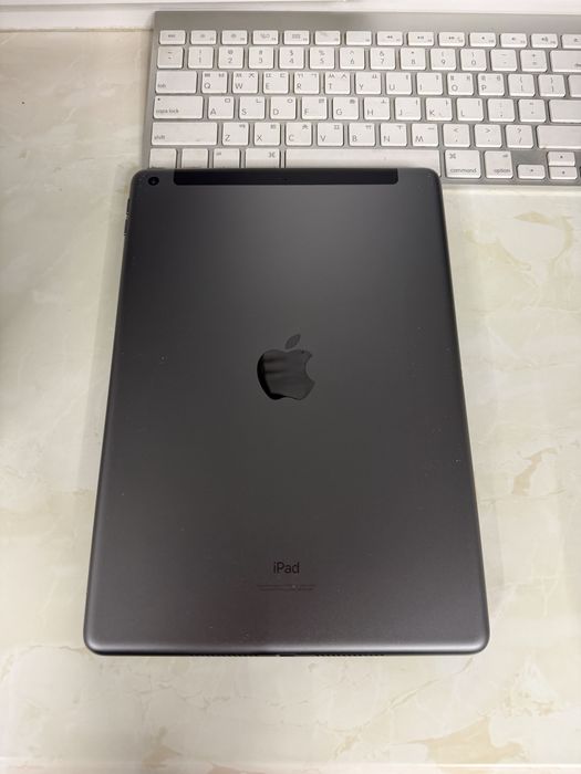 iPad 9 10.2 2022 64Gb Space WiFi + LTE Прекрасний стан, Рідні АКБ 90%+