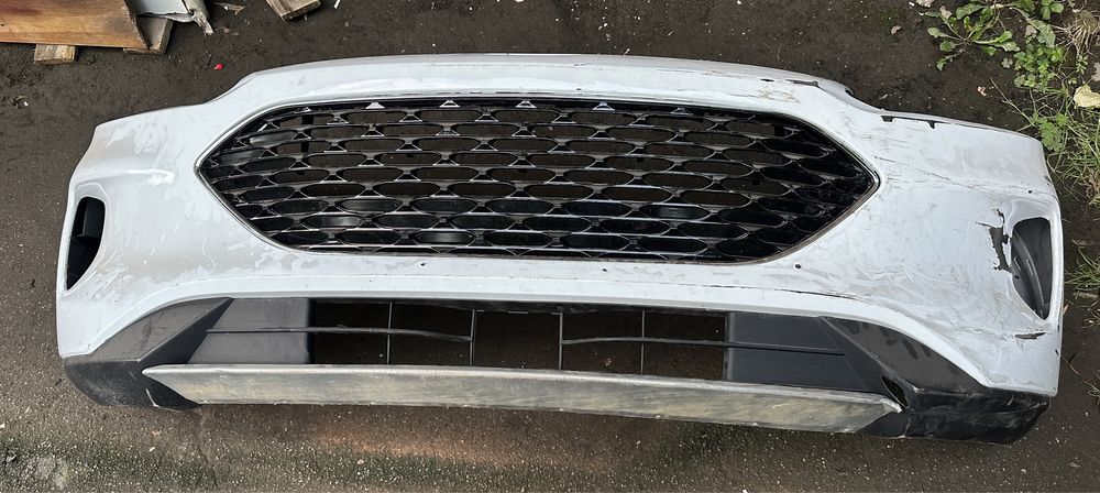 Бампер передній ford escape mk4 під відновлення