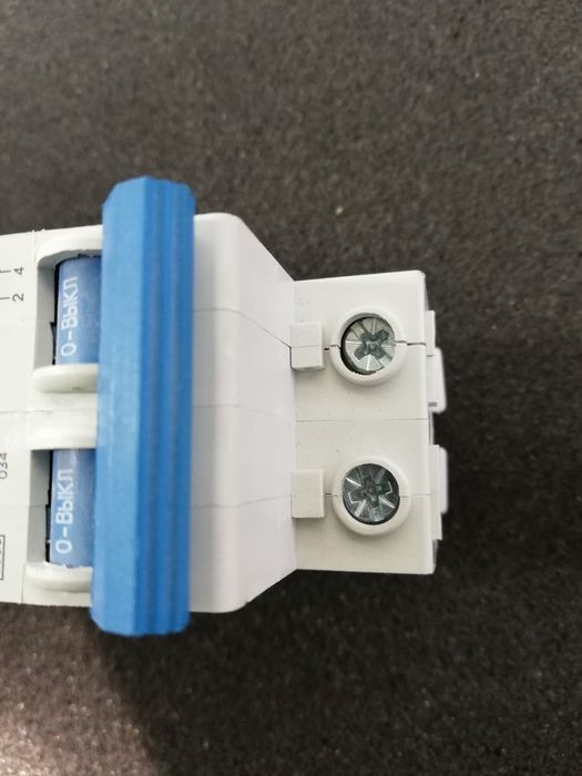 Автоматический выключатель Титан АВ 2000 2/25А