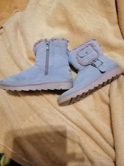 Уггі на дівчинку 35р.